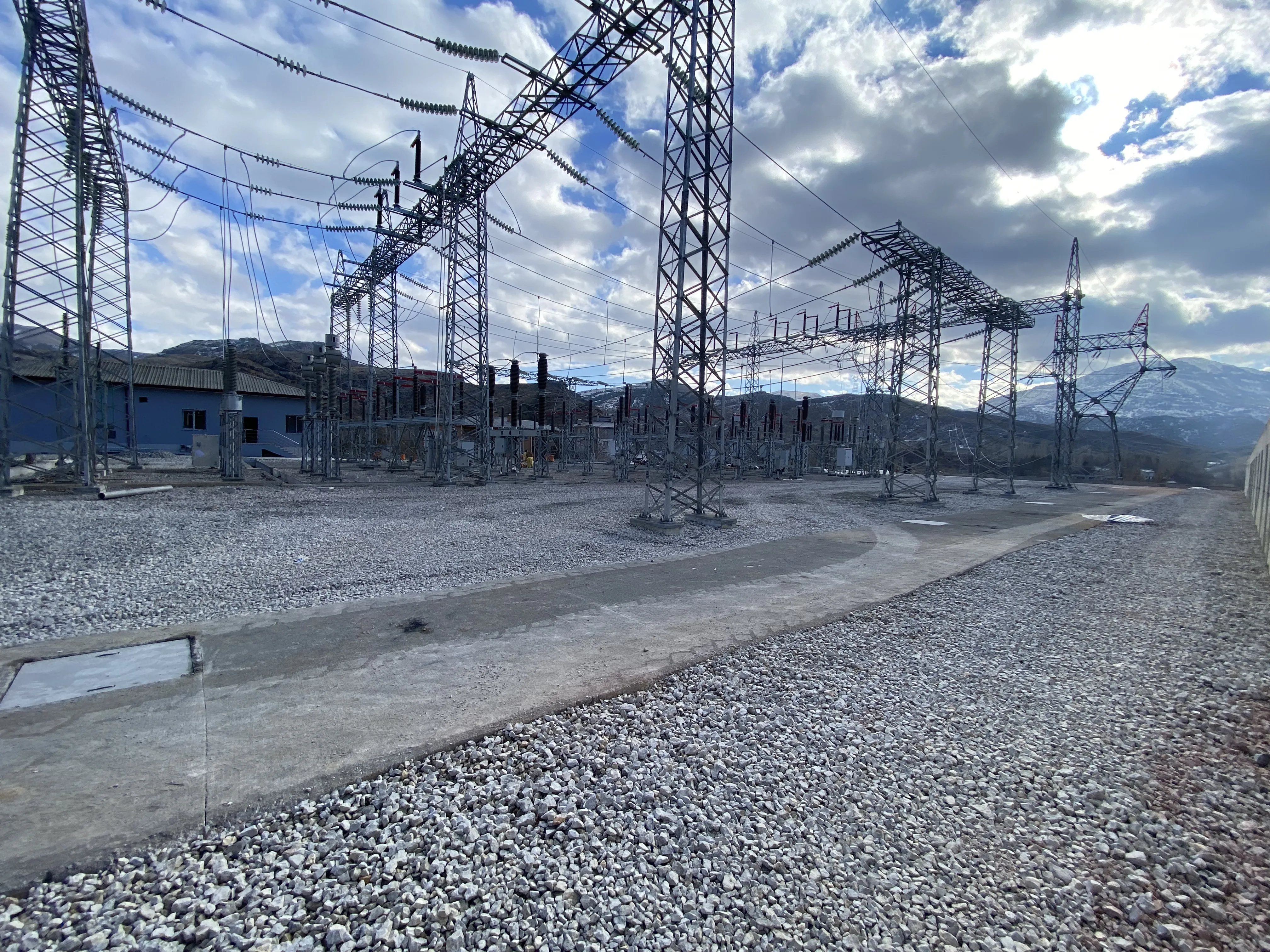 BETON YOL VE SAHA BETONU YAPIMI